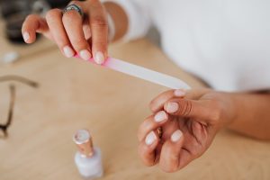 manicure hybrydowy